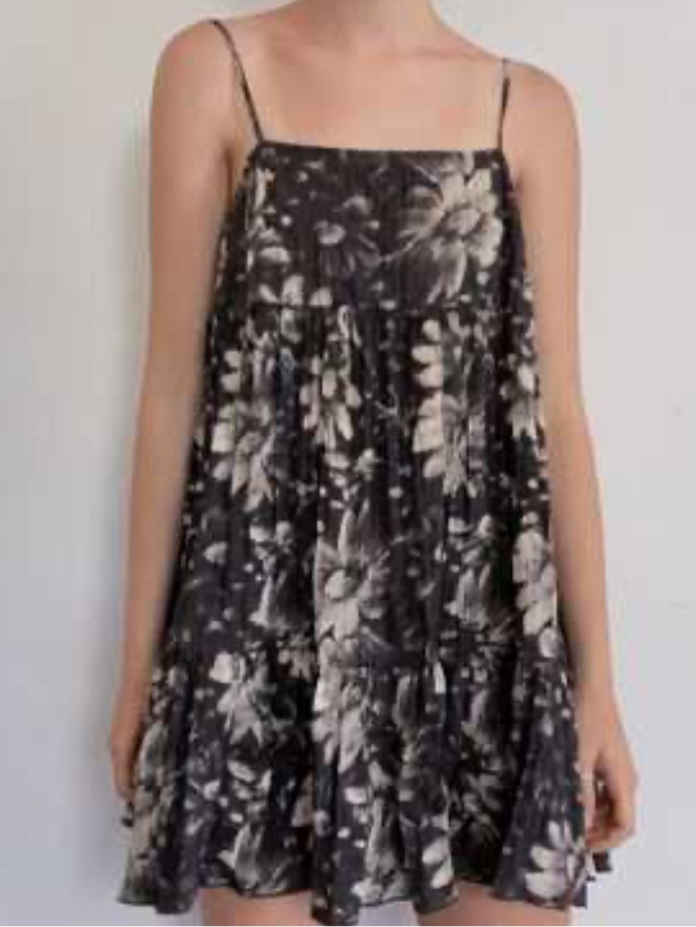 Urban Outfitters Dress Women M Black Brown Floral Pleated Swing Trapeze Sundress